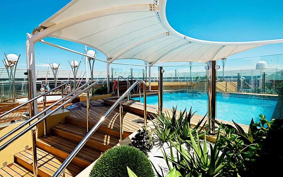 msc-yacht-club-12